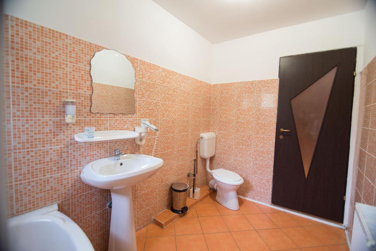 Villa Casa Domneasca Baia de Fier Esterno foto